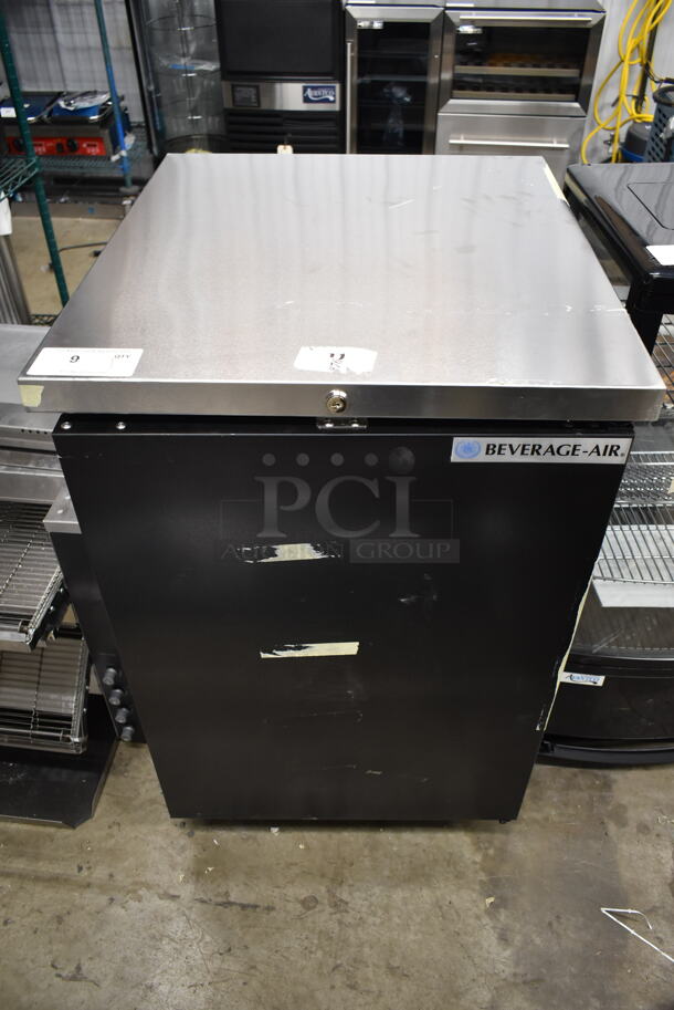 BRAND NEW SCRATCH AND DENT! Beverage Air BB24HC-1-B Stainless Steel Commercial Black Counter Height Solid Door Back Bar Refrigerator on Commercial Casters. 120 Volts, 1 Phase. Tested and Working! - Image 2 of 7