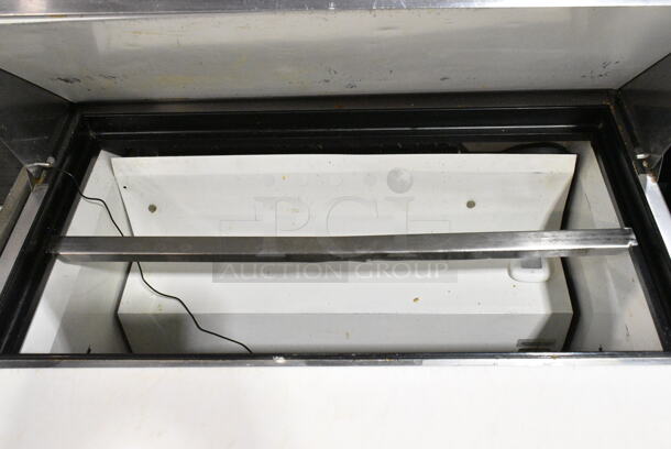 True TSSU-27-08 Stainless Steel Commercial Sandwich Salad Prep Table Bain Marie Mega Top on Commercial Casters. 115 Volts, 1 Phase. Tested and Powers On But Does Not Get Cold - Image 5 of 8