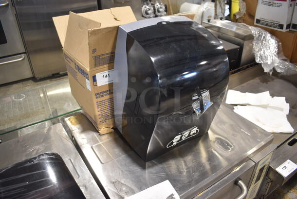 BRAND NEW IN BOX! Kimberly Clarke Black Poly Wall Mount Toilet Paper Dispenser. - Image 2 of 5