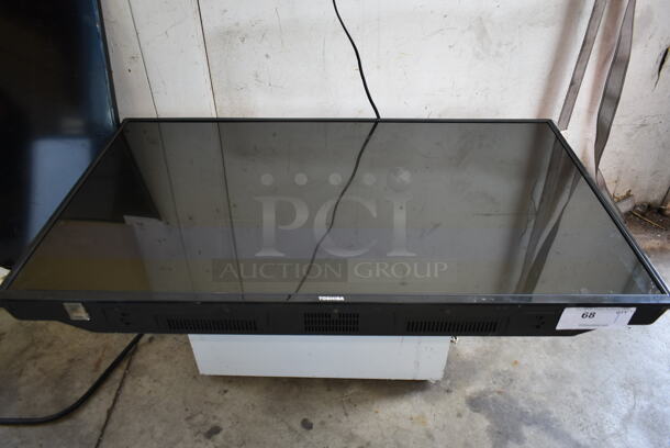 Toshiba 43L310U 43" Television. Buyer Must Pick Up - We Will Not Ship This Item. Tested and Working! - Image 3 of 7