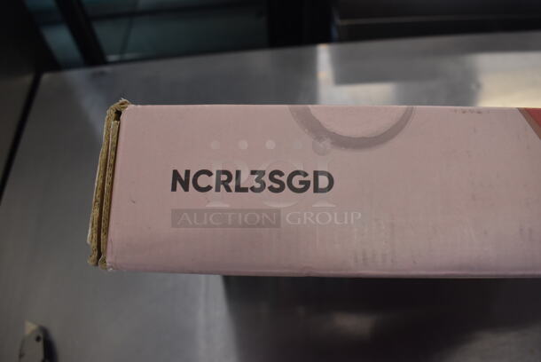 Box of BRAND NEW! Nutrichef NCRL3SGD Baking Pan Set - Image 5 of 5