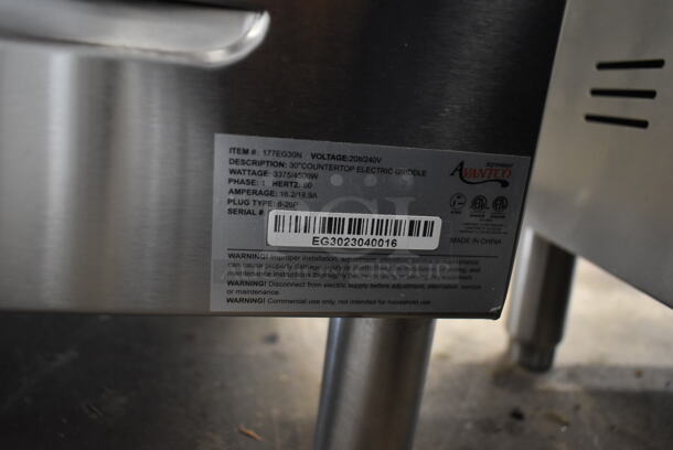 LIKE NEW! 2023 Avantco 177EG30N Stainless Steel Commercial Countertop Electric Powered Flat Top Griddle. 208/240 Volts, 1 Phase. Tested and Working! - Image 5 of 6