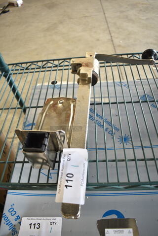 Metal Commercial Can Opener w/ Mount