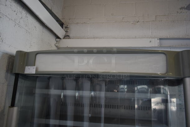 AHT ATC 48-P Metal Commercial Open Grab N Go Merchandiser w/ Shelves. 250 Volts.  - Image 2 of 6