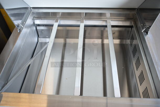 BRAND NEW SCRATCH AND DENT! 2023 Avantco 178SSPTM4812 Stainless Steel Commercial Sandwich Salad Prep Table Bain Marie Mega Top on Commercial Casters. 115 Volts, 1 Phase. Tested and Working! - Image 3 of 8