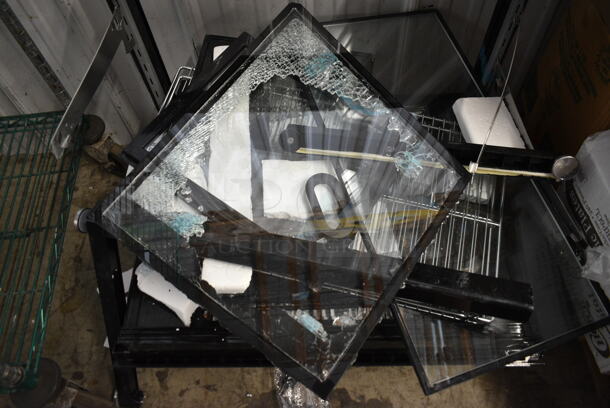 BRAND NEW SCRATCH AND DENT! Metal Commercial Countertop Display Case. See Pictures for Damage. Tested and Working! - Image 3 of 7