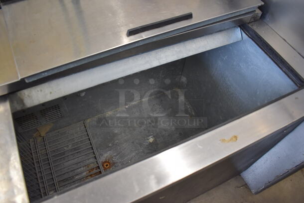 Beverage Air DW64-B Stainless Steel Commercial Bottled Back Bar Cooler w/ 2 Sliding Lids. 115 Volts, 1 Phase. 65x27.5x33. Tested and Powers On But Does Not Get Cold - Image 4 of 6