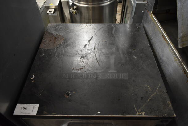 Stainless Steel Commercial 2 Drawer Warming Drawer. Tested and Working! - Image 2 of 8