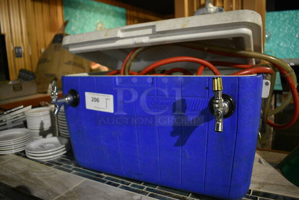 Coleman Blue and White Poly Portable Kegerator Jockey Box. 25x16x15. (bar) - Image 3 of 6