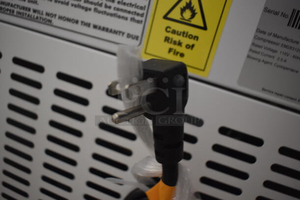 BRAND NEW SCRATCH AND DENT! Excellence HFF-8HC 54" Flip Lid Ice Cream Dipping Cabinet 115 Volts, 1 Phase. Tested and Working! - Image 10 of 10