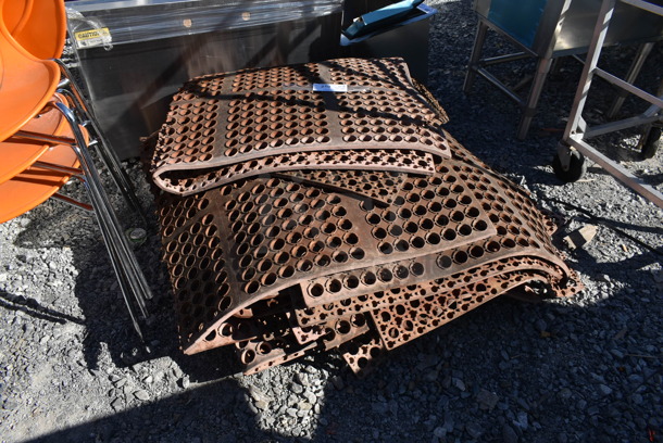 11 Orange Anti Fatigue Floor Mats. 11 Times Your Bid! - Image 1 of 2