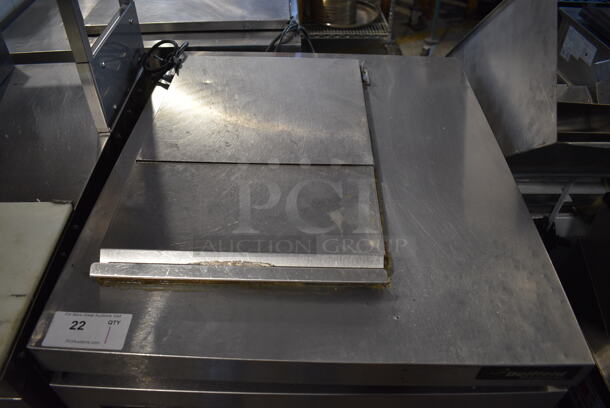 Delfield UC4427N-6M-DD1 Stainless Steel Commercial Prep Table on Commercial Casters. Lid is Sealed Shut. 115 Volts, 1 Phase. 32x32x35. Tested and Does Not Power On - Image 3 of 7