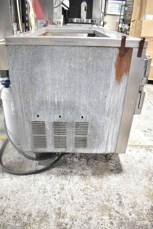 Leader LM 72 Stainless Steel Commercial Prep Table on Commercial Casters. 115 Volts, 1 Phase. Tested and Working! - Image 2 of 12