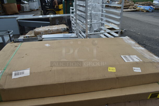 BRAND NEW SCRATCH AND DENT! HON 38943RB9Q 38000 Series 48" x 24" x 29 1/2" Silver Mesh / Light Gray Laminate Right Return Shell - Image 2 of 3