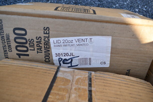 PALLET LOT of 20 BRAND NEW Boxes Including Dart 205HT1 White Foam Take Out Container with Perforated Hinged Lid 9" x 6" x 3", 130WHSPOONH Choice White Heavy Weight Plastic Teaspoon - 1000/Case, 50010C Choice 10 oz. Coffee Print Poly Paper Hot Cup - 1000/Case, Dart 20JL 20. Translucent Vented Lid - 1000/Case, 127P2C Choice Clear Plastic Souffle Cup / Portion Cup - 2 oz. - 2500/Case, 74555-0150 Solut 15" Take and Bake Coated Paperboard Black Oven Safe Pizza Tray - 150/Case, 394385S Noble Products White Powder-Free Disposable Latex Gloves for Foodservice - Small - 1000/Case, Carlisle 40008C14 Sparta 30" Blue Multi-Purpose Cleaning Brush - 5" Bristle Diameter, 3755GL444 GET GL-444 Curator 4" x 4" Square 26 oz. Clear Glass Storage Jar, 433NHT101 Choice 1/6 Standard Size White "Thank You" Standard-Duty Plastic T-Shirt Bag - 700/Case. 20 Times Your Bid!  - Image 5 of 12