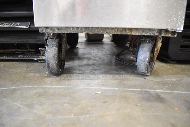 Avantco FF300-P Stainless Steel Commercial Floor Style Propane Gas Powered Deep Fat Fryer on Commercial Casters. 90,000 BTU.  - Image 2 of 5