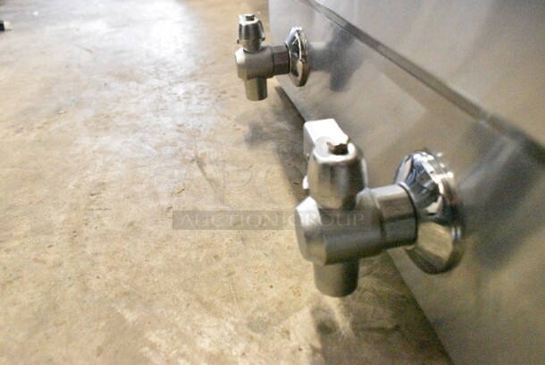 BRAND NEW SCRATCH AND DENT! 2024 Avantco 177F202 Stainless Steel Commercial Countertop Electric Powered 2 Bay Fryer w/ Lids and Metal Fry Baskets. 208-240 Volts, 1 Phase. - Image 6 of 11