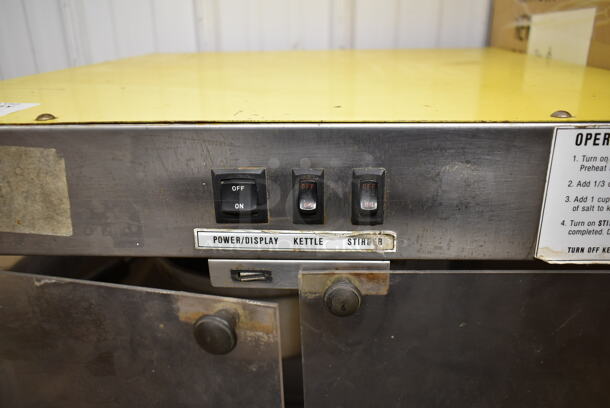 American Permanent Ware PC-1A Stainless Steel Commercial Countertop Popcorn Machine Merchandiser. 120 Volts, 1 Phase. Tested and Working! - Image 4 of 9