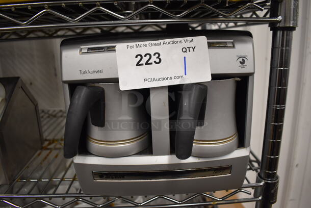 Arcelik K-3190P Metal Countertop Coffee Machine. 11x10x9