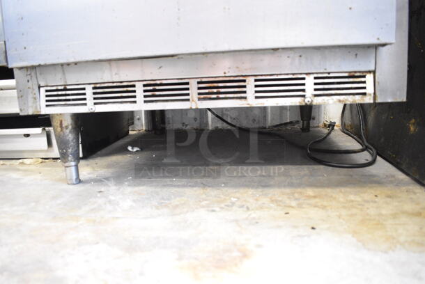 Beverage Air UCR27A Stainless Steel Commercial Single Door Undercounter Cooler on Commercial Casters. 115 Volts, 1 Phase. Tested and Working! - Image 2 of 4