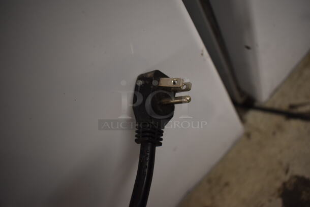 Maxx Cold MXX-23R Metal Commercial Single Door Reach In Cooler. 115 Volts, 1 Phase. 30x30x74. Tested and Working! - Image 7 of 7