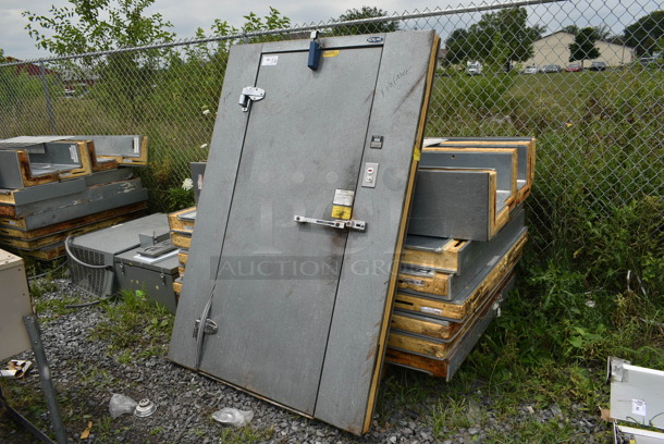 Norlake SELF CONTAINED 6'x8' Walk In Cooler Box w/ Floor, Norlake CPB075FC 208/230 Volt, 1 Phase Condenser and Copeland RS47C2-TAV-102 208/230 Volt, 1 Phase Compressor. Picture of the Unit Before Removal Is Included In the Listing. - Image 8 of 8