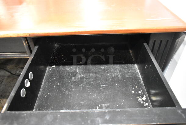 Desk w/ Wooden Desktop and 5 Drawers.  - Image 7 of 8