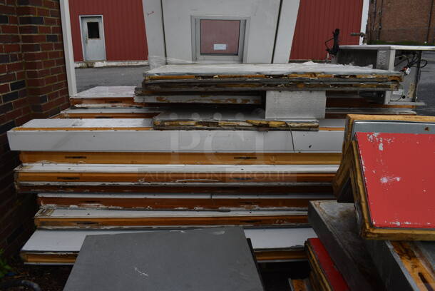 8'x9'x8' Walk In Freezer Box w/ Floor, Bohn Model ADT090AK Condenser and Copeland Compressor. 115 Volts, 1 Phase. Picture of the Unit Before Removal Is Included In the Listing. - Image 9 of 12