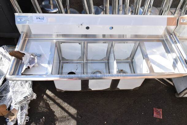 BRAND NEW SCRATCH AND DENT! Steelton 522CS11818N Stainless Steel Commercial  54" 18-Gauge Three Compartment Commercial Sink with 2 Drainboards - 10" x 14" x 12" Bowls. No Legs. - Image 2 of 9