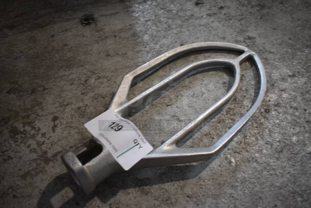 Hobart VMLH30P Metal Commercial 30 Quart Paddle Attachment for Mixer. 8x3x16 - Image 2 of 3