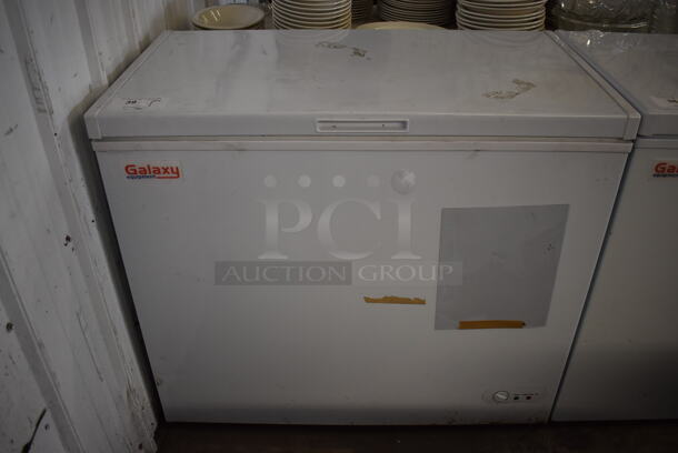 Galaxy 177CF7 Metal Chest Freezer. 115 Volts, 1 Phase. 38x22x33.5. Tested and Working! - Image 1 of 6