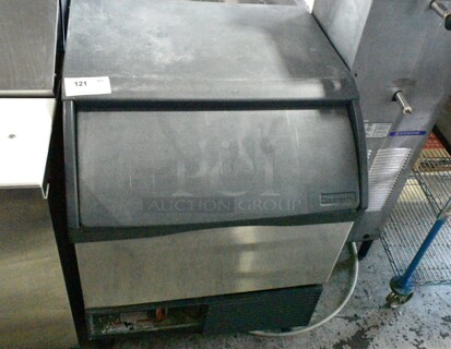 Scotsman CU3030SA-1A Stainless Steel Commercial Self Contained Undercounter Ice Machine. 115 Volts, 1 Phase. 