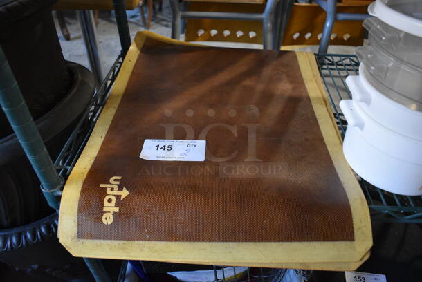 2 Update Baking Pan Liners. 16.5x24.5. 2 Times Your Bid! - Image 1 of 2