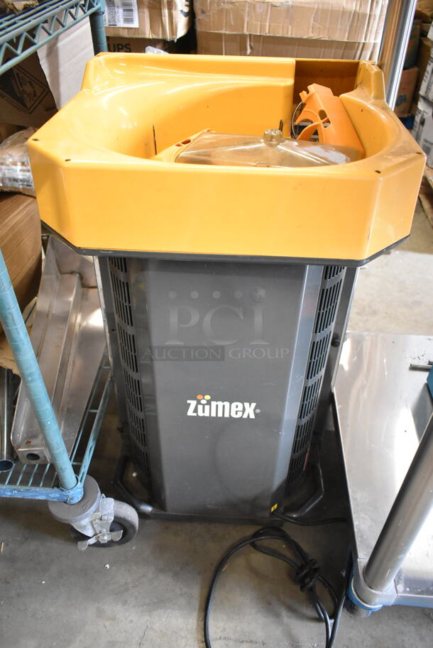 Zumex Metal Commercial Countertop Citrus Juicer. Tested and Working! - Image 6 of 6