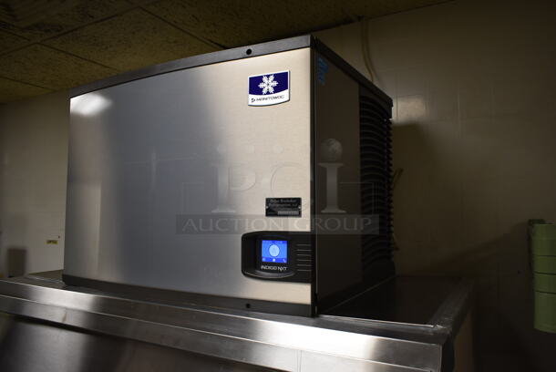 2018 Manitowoc IYT0500A-161 Indigo NXT Stainless Steel Commercial Ice Machine Head on Scotsman BH900E Commercial Ice Bin. 115 Volts, 1 Phase. BUYER MUST REMOVE. Tested and Working! (ice room) - Image 4 of 12