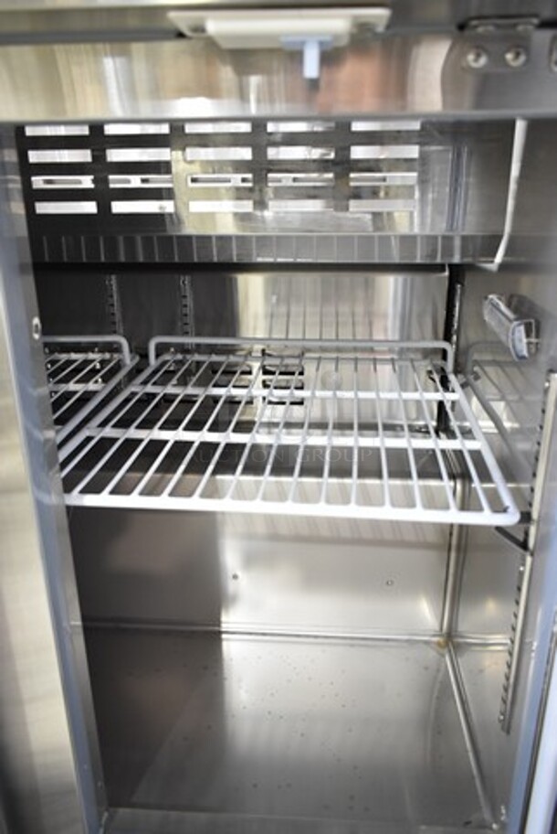 BRAND NEW SCRATCH AND DENT! 2023 Avantco 178ZPT36HC Stainless Steel Commercial Sandwich Salad Prep Table Bain Marie Mega Top. 115 Volts, 1 Phase. Tested and Working! - Image 5 of 7