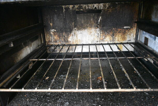 Vulcan Stainless Steel Commercial Natural Gas Powered 10 Burner Range w/ 2 Oven, Over Shelf and Back Splash.  - Image 5 of 7