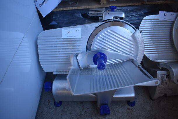 Sir Lawrence Stainless Steel Commercial Countertop Meat Slicer w/ Blade Sharpener. 24x20x20. Tested and Working!