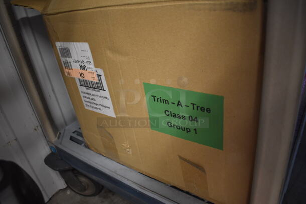 2 BRAND NEW! Boxes of 24 Wondershop Clear Mini Lights. 2 Times Your Bid! - Image 4 of 4