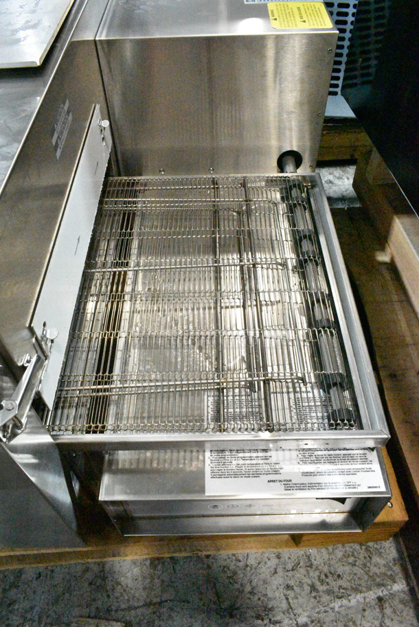 BRAND NEW! Lincoln Impinger 1130-000-U-K1837 Stainless Steel Commercial II 1100 Series Natural Gas Conveyor Oven. Does Not Come w/ Stand. 40,000 BTU - Image 5 of 11
