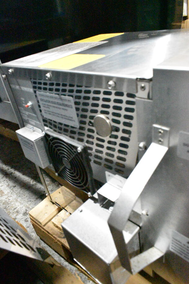 BRAND NEW! Lincoln Impinger 1130-000-U-K1837 Stainless Steel Commercial II 1100 Series Natural Gas Conveyor Oven. Does Not Come w/ Stand. 40,000 BTU - Image 10 of 11