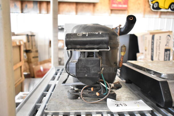 Tecumseh AE-1025-E Compressor. 115 Volts, 1 Phase.  - Image 2 of 4