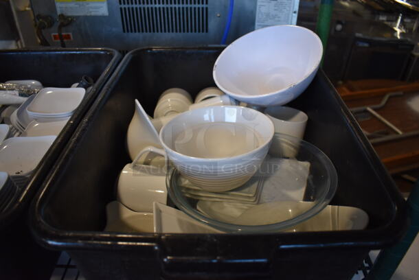 ALL ONE MONEY! Lot of 4 Tiers Worth of Various Items Including Poly Bowls, Poly Plates, Glass Bowls and Poly Food Trays. Does Not Include Shelving Unit. - Image 5 of 9