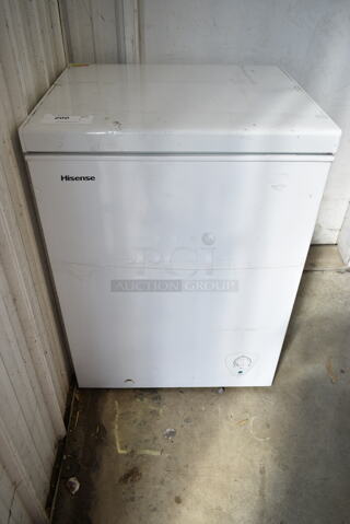 Hisense WFC050M6XWD Metal Chest Freezer w/ Hinge Lid. 115 Volts, 1 Phase. Tested and Working!