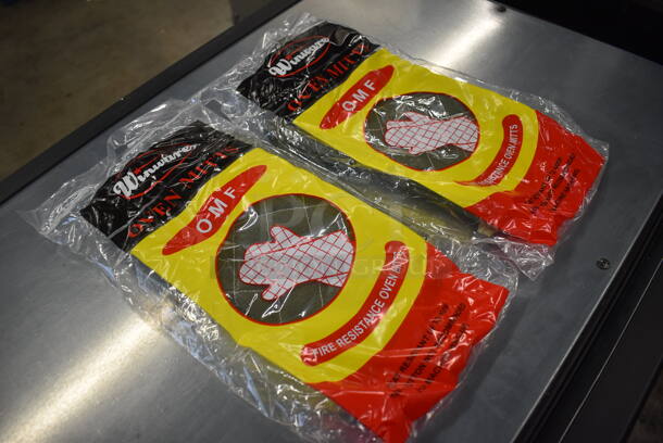 2 BRAND NEW! Winware Oven Mitts. 13x6.5x1. 2 Times Your Bid! - Image 2 of 3