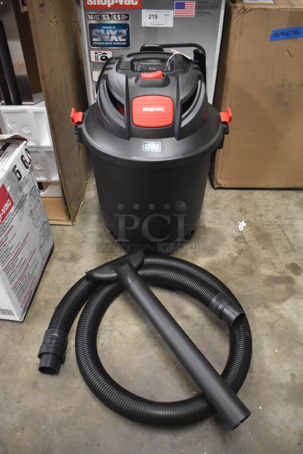 BRAND NEW IN BOX! Shop-Vac 8251405 14 Gallon 6.5 Peak HP Polyethylene Wet / Dry Vacuum with Tool Kit. 17x17x28. Tested and Working!