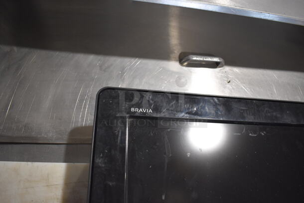 Sony KDL-32M4000 32" LCD Digital Color TV Television. 120 Volts, 1 Phase. Buyer Must Pick Up - We Will Not Ship This Item.  - Image 2 of 8