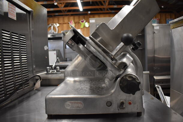 Berkel Stainless Steel Commercial Countertop Meat Slicer. 115 Volts, 1 Phase. 19x25x21. Tested and Powers On But Parts Do Not Move - Image 6 of 6