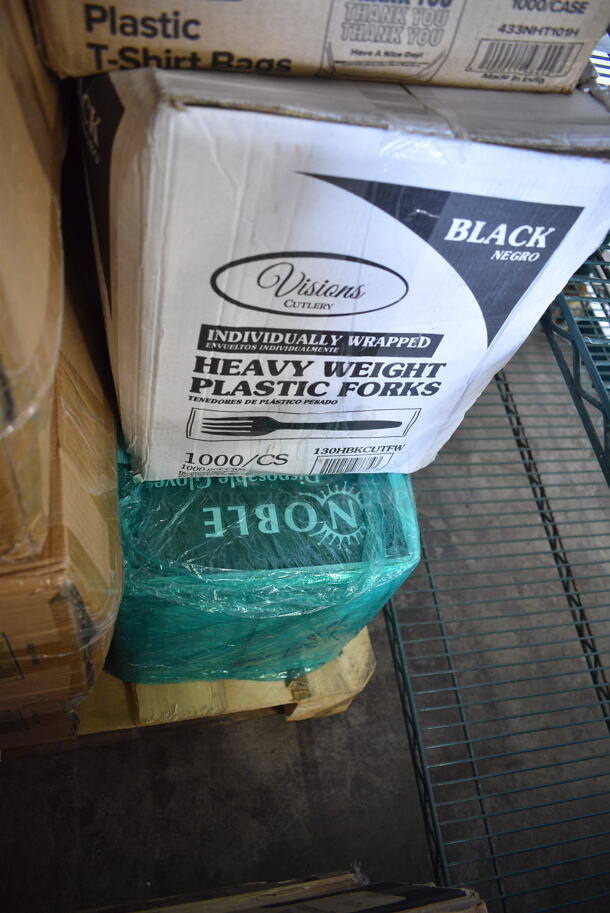 PALLET LOT of 27 BRAND NEW Boxes Including 127SB24COMBO Choice 24 oz. Clear Plastic Salad Bowl with Lid - 150/Case, 2 Box 500CC16 Choice Clear PET Customizable Plastic Cold Cup - 16 oz. - 1000/Case, CH12DEF Dart ClearPac SafeSeal 12 oz. Tamper-Resistant, Tamper-Evident Hinged Container with Flat Lid - 200/Case, 3 Box 760SOUP8KFT EcoChoice 8 oz. Kraft Paper Food Cup with Vented Lid - 250/Case, 130HBKCUTFW Visions Individually Wrapped Black Heavy Weight Plastic Fork - 1000/Case, 2 Box 129MCR32B Choice 32 oz. Black Round Microwavable Heavy Weight Container with Lid 7 1/4" - 150/Case, 2 Box 433NHT101H Choice 1/6 Standard Size White "Thank You" Medium-Duty Plastic T-Shirt Bag - 1000/Case, 347RPBD10WHS Visions 10" White Plastic Plate with Silver Bands - 120/Case, 129MCS38B Choice 38 oz. Black Rectangular Microwavable Heavy Weight Container with Lid 8 3/4" x 6 1/4" x 2" - 150/Case, 346WKFSNSPM Choice White Medium Weight Wrapped Plastic Cutlery Pack with Napkin and Salt / Pepper Packets - 500/Case. 27 Times Your Bid! - Image 10 of 12
