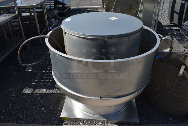 FloAire BDU24 Metal Commercial Rooftop Mushroom Exhaust Fan. 115/208-230/220 Volts, 1 Phase. Goes GREAT w/ Lots 339 and 340! 46x46x39